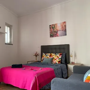 By La Rambla Rooms Auberge de jeunesse